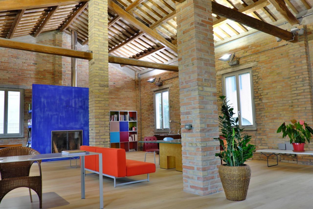 צ'יביטאנובה מארקה Invento Bnb Unconventional Maison מראה חיצוני תמונה